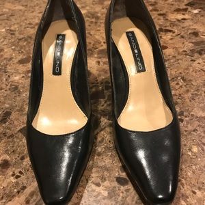 Bandolino  Women’s Leather Shoe Size  6 1/2